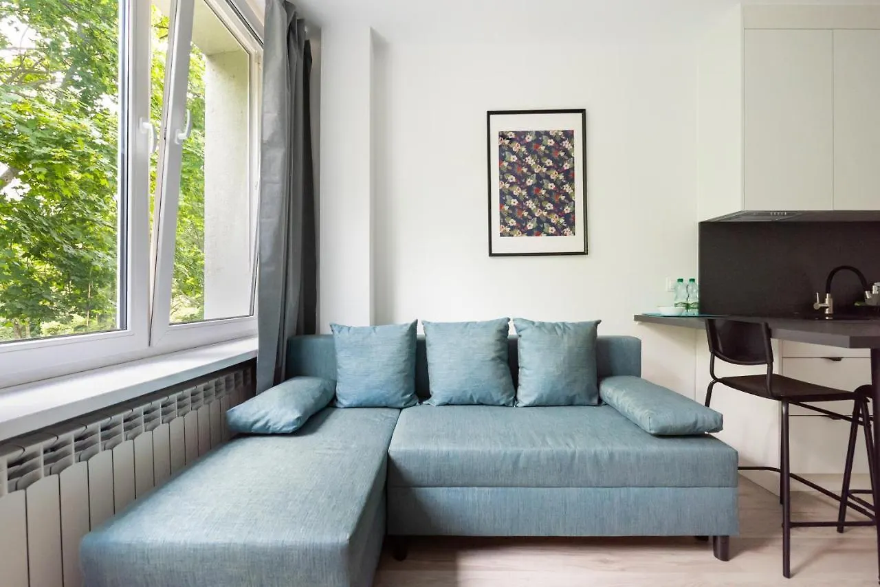 Wola Comfort Studio #2 ワルシャワ アパート